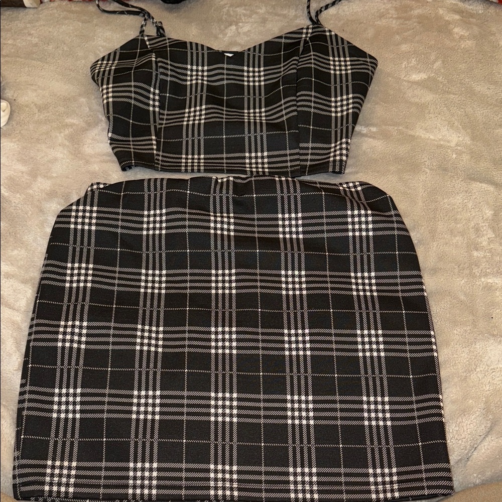 Love Tree Black and White Plaid Set
